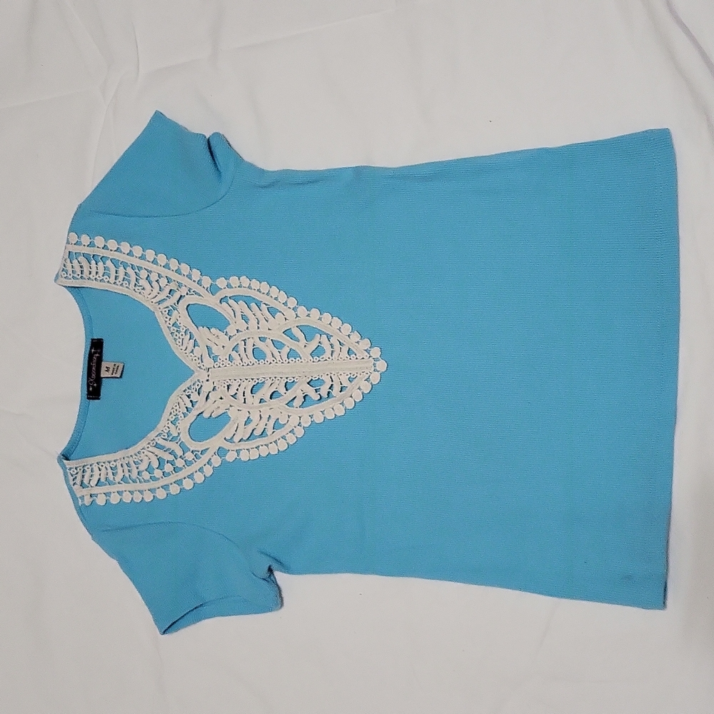 Girl's shirt